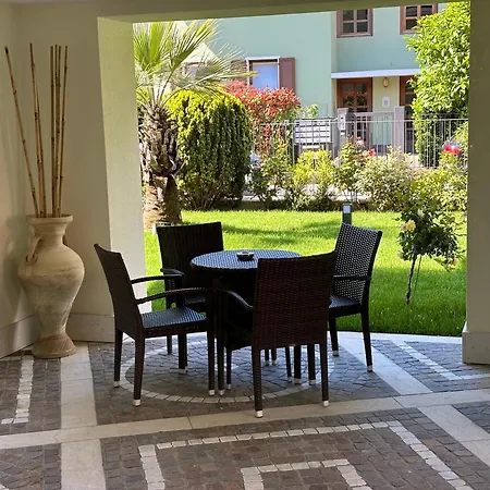 Residence Villa Dalila - Appartamento Dalila Riva del Garda Exterior foto