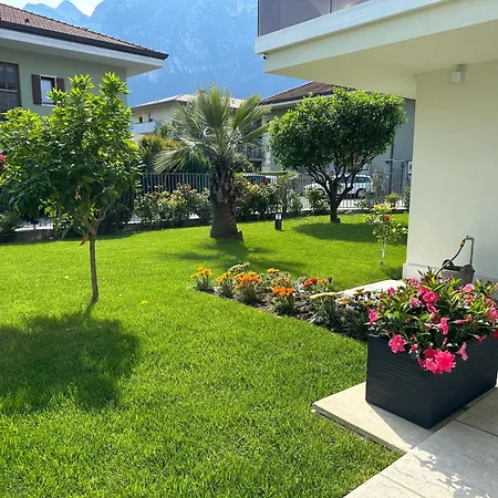 Residence Villa Dalila - Appartamento Dalila Riva del Garda Exterior foto